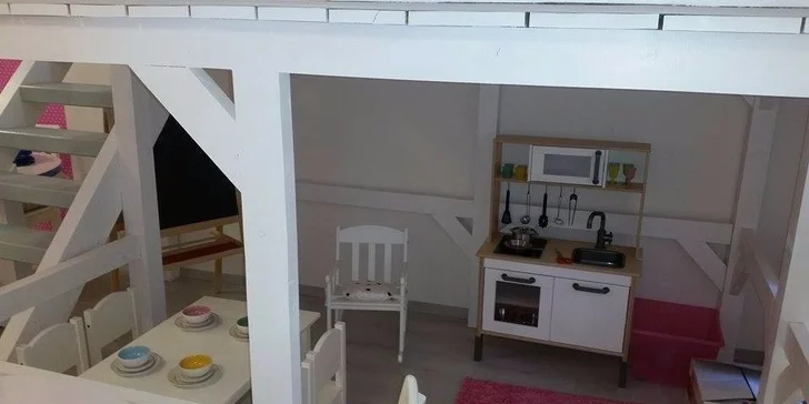 Čaj alebo espresso a domáci koláčik z dennej ponuky