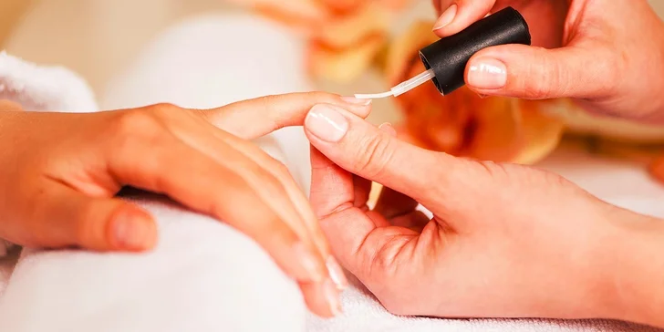 Japonská manikúra alebo wellness manikúra