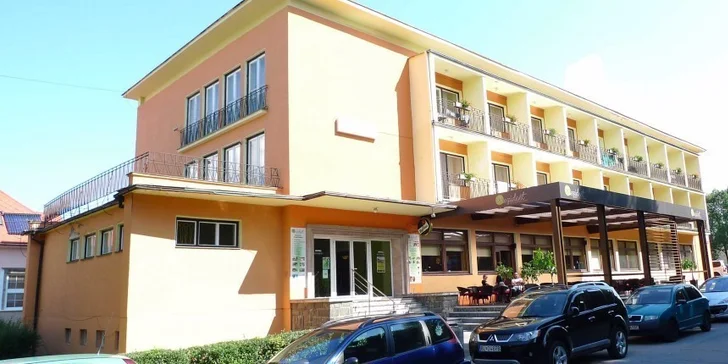 Relaxačný pobyt pre 2 osoby so vstupom do kúpeľov SPA & AQUAPARK Turčianske Teplice, platnosť do konca júna!