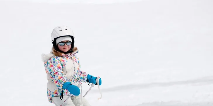 Skipasy v lyžiarskom stredisku SKI Strelníky