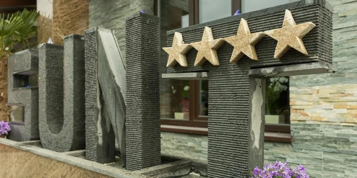 Luxusný 4-dňový pobyt pre 2 dvoch s wellnesom a aquaparkom