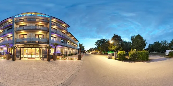 Luxusný 4-dňový pobyt pre 2 dvoch s wellnesom a aquaparkom