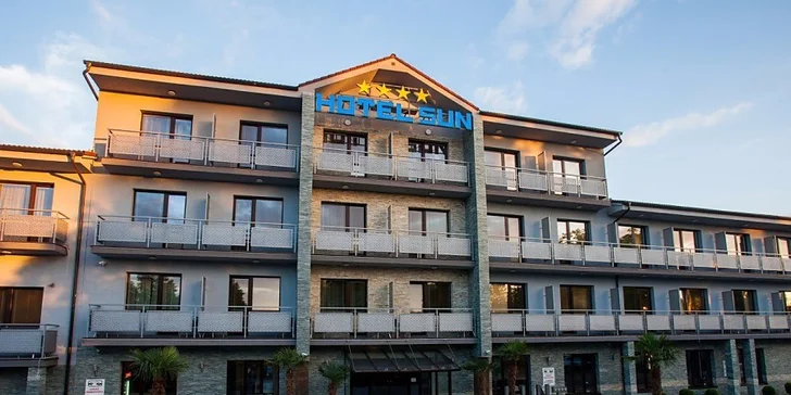 Luxusný 4-dňový pobyt pre 2 dvoch s wellnesom a aquaparkom
