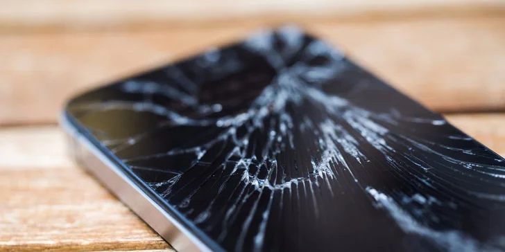 Rozbitý APPLE iPhone 6 / 6 plus displej? Žiadny problém! Zľava na opravu!
