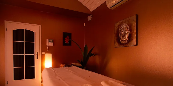 Luxusná celotelová olejová masáž v ayurvédskom relaxačnom centre