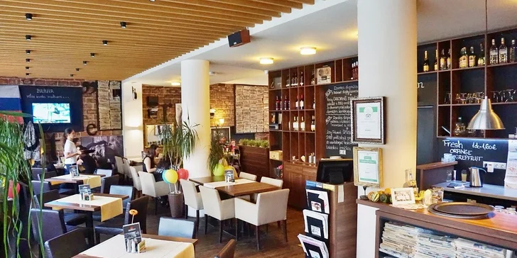 Svätomartinská pečená kačica s domácimi lokšami a kapustou pre 2 osoby