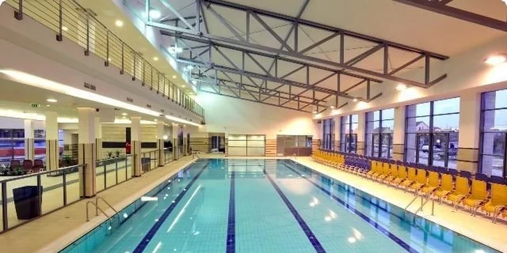 Wellness pobyt pre celú rodinu v liečebných termálnych kúpeľoch Sárvár s dopravou, 1 dieťa do 12 rokov ubytovanie zdarma, termín cez školské prázdniny!