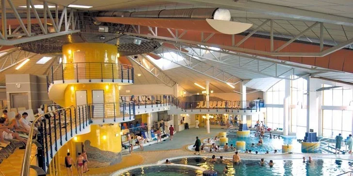 Wellness pobyt pre celú rodinu v liečebných termálnych kúpeľoch Sárvár s dopravou, 1 dieťa do 12 rokov ubytovanie zdarma, termín cez školské prázdniny!