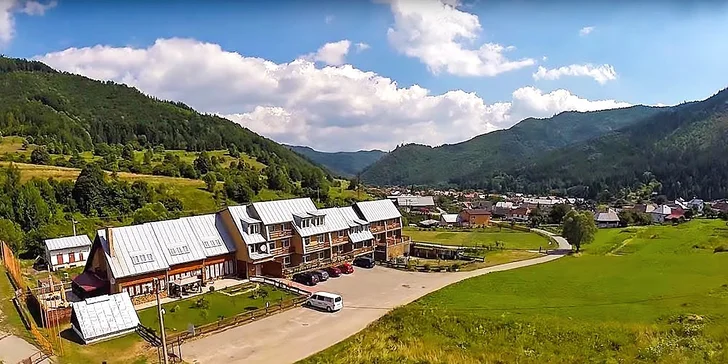 Načerpajte energiu z čistej prírody! Doprajte si jesenný či zimný pobyt v prekrásnej časti stredného Slovenska na Osrblí v Hoteli Zerrenpach