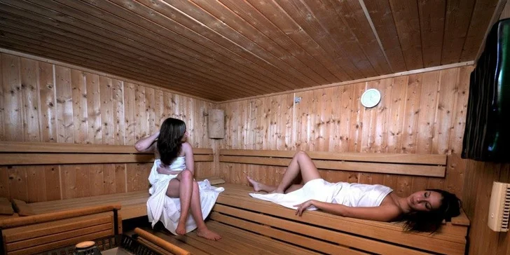 Wellness pobyt v centre kúpeľného mesta s polpenziou, masážou a neobmedzeným wellness