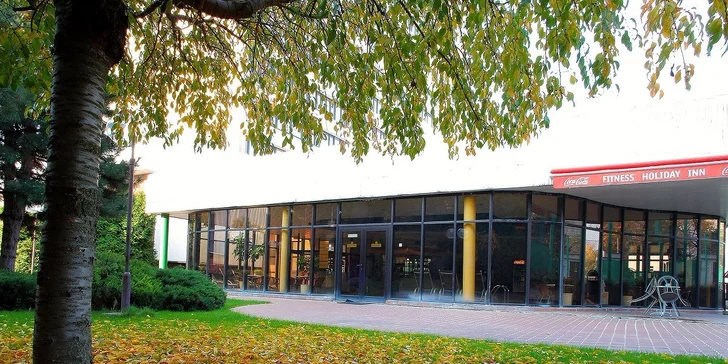 Celodenný vstup alebo permanentka na 5 vstupov do wellness centra hotela Holiday Inn v Bratislave