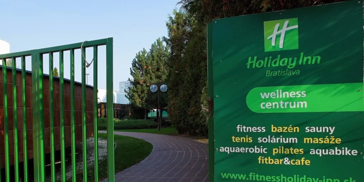 Celodenný vstup alebo permanentka na 5 vstupov do wellness centra hotela Holiday Inn v Bratislave