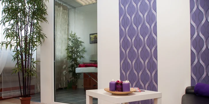Masáž lávovými kameňmi, bankovanie alebo relaxačná masáž