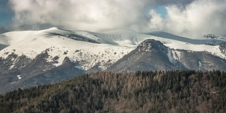 3-hodinový alebo celodenný SKIPAS v Lyžiarskom stredisku Šachtičky