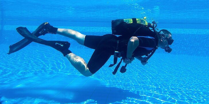 Discovery Diving - ponor na skúšku v bazéne