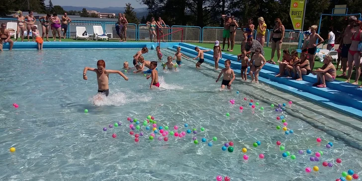 Preplávaj letné prázdniny bez nudy - POBYTOVÝ AQUA TÁBOR V KOVÁČOVEJ pre deti od 6 do 15 rokov