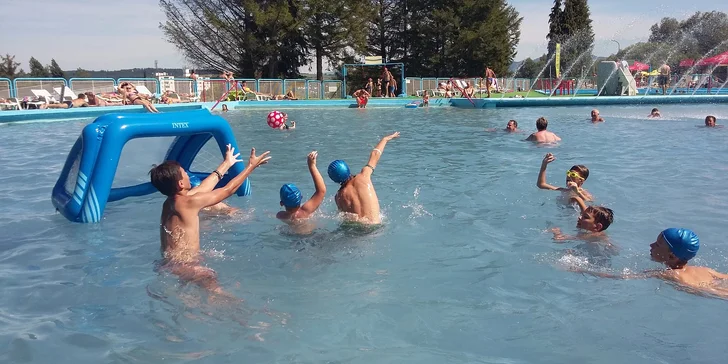 Preplávaj letné prázdniny bez nudy - POBYTOVÝ AQUA TÁBOR V KOVÁČOVEJ pre deti od 6 do 15 rokov
