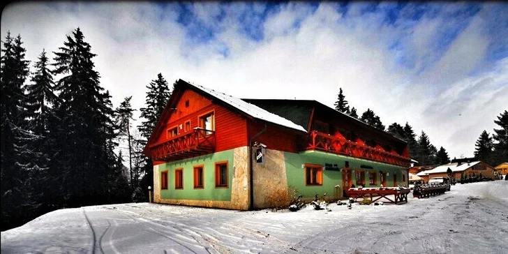 Rodinný Ski & Wellness pobyt v Jasnej v obľúbenom hoteli Poľovník***. Dieťa do 12 rokov ubytovanie zadarmo.
