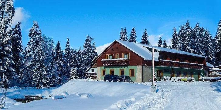 Rodinný Ski & Wellness pobyt v Jasnej v obľúbenom hoteli Poľovník***. Dieťa do 12 rokov ubytovanie zadarmo.