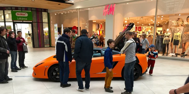 Jazda snov na Lamborghini Gallardo LP560-4 a Ferrari 599GTB