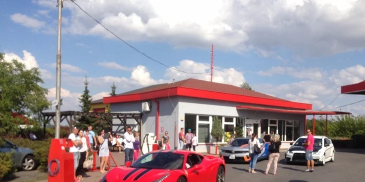 Najnovšie Ferrari a Lamborghini! Tá najlepšia jazda vášho života!