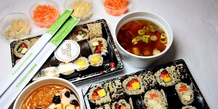 Vegetariánsko-vegánske sushi pre 2 alebo 4 osoby - take away