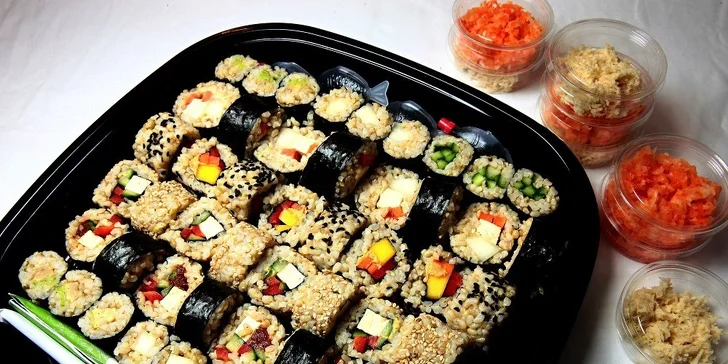 Vegetariánsko-vegánske sushi pre 2 alebo 4 osoby - take away