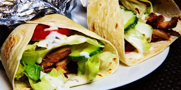 2x vynikajúci kurací kebab v placke pre dvoch