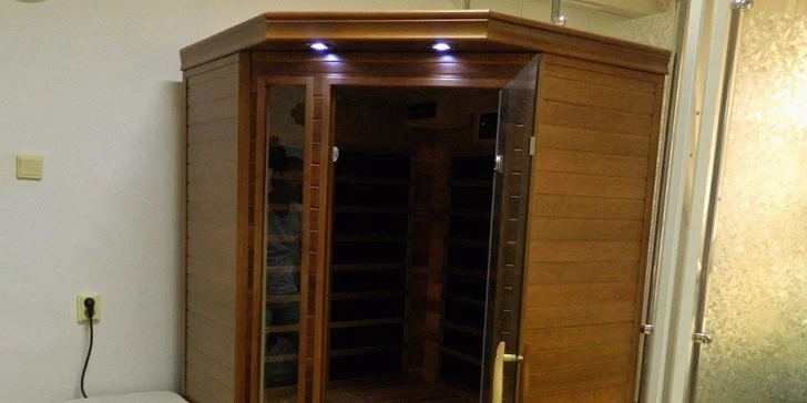 Uvoľnujúca masáž podľa výberu a špičková infrasauna k tomu