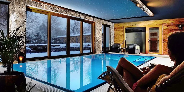 Resort Mária*** v Nízkych Tatrách s wellness a vyhrievaným bazénom