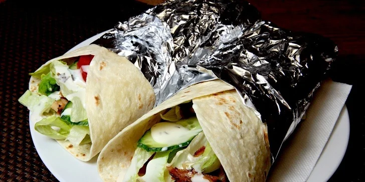 2x vynikajúci kurací kebab v placke pre dvoch