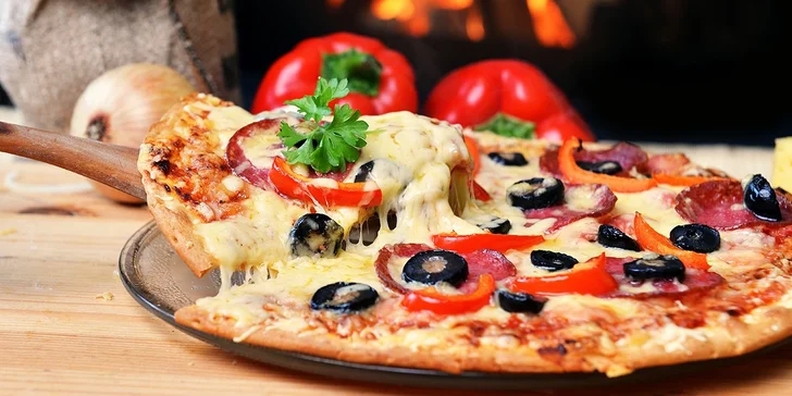 Chrumkavá pizza v Pizzerii Allegro