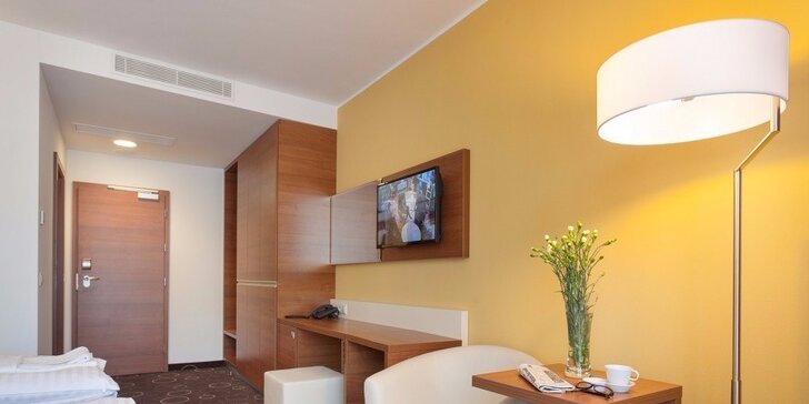 Wellness & Spa pobyt v hoteli PANORAMA**** v centre kúpeľneho mesta Trenčianske Teplice. Jedno dieťa do 15 r. zadarmo!