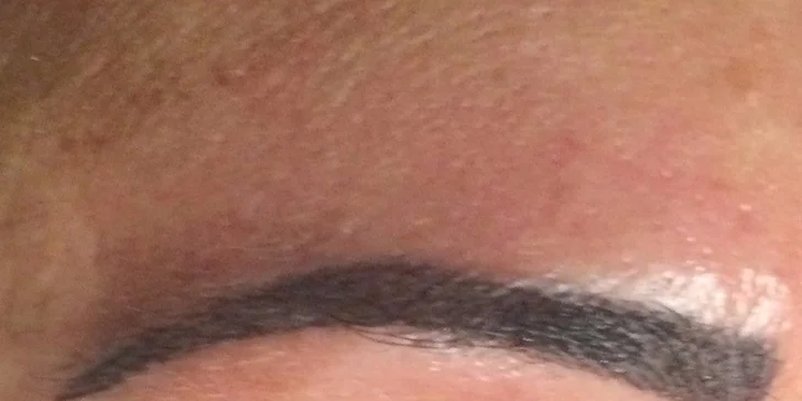 Permanentný make-up obočia, pier či očných liniek