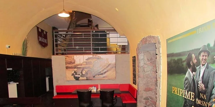 Vyberte si z 5 druhov pizze v Beer House alebo v Korze