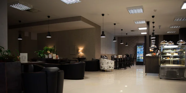 Varené vínko, čaj, rakytníkový džús, pagáč alebo koláč v Post Caffé