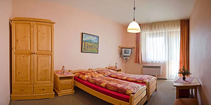 Dovolenka na ranči na Orave, bežkárske trate, relax, jazda na koni a 50 % zľavy na skipasy