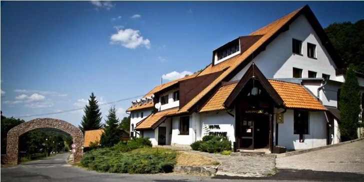 Wellness pobyt s možnosťou lyžovačky pod Javorím v hoteli Kráľová *** , cez vybrané víkendy zabíjačkové hody
