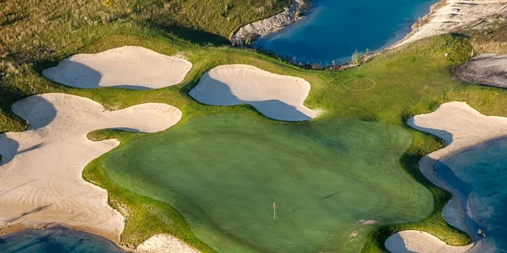 Dvojmesačný golfový kurz na zelenú kartu pod vedením profesionálneho trénera vhodný aj pre deti