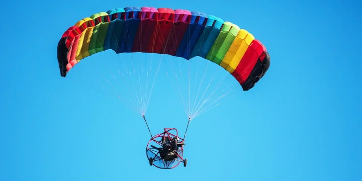Motorový paragliding tandem - vyhliadkový let Airchopperom, okolie Trenčín alebo Bratislava