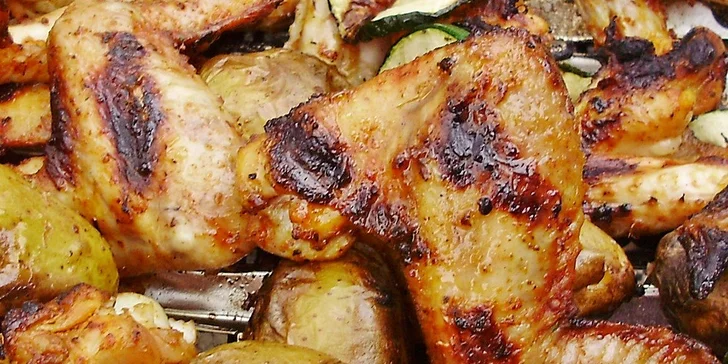 Grilované kuracie krídelka u "Chucka Norrisa"