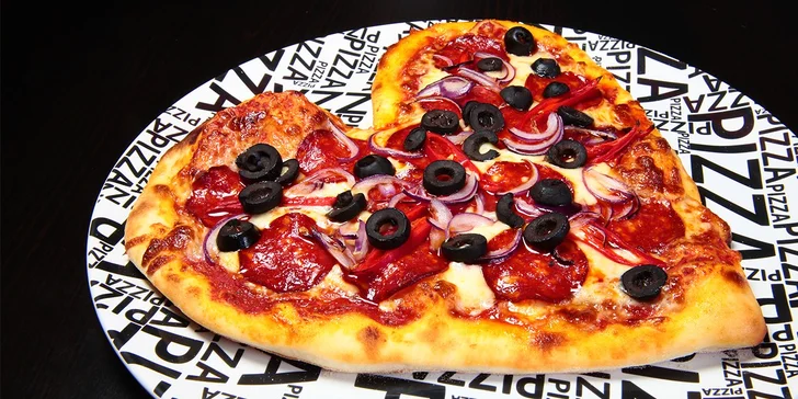 Zamilovaná pizza v tvare srdca!