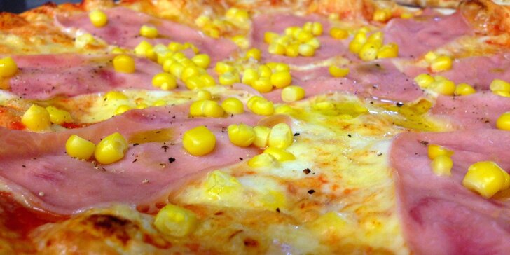 Super pizza podľa vlastného výberu v Tryo pube