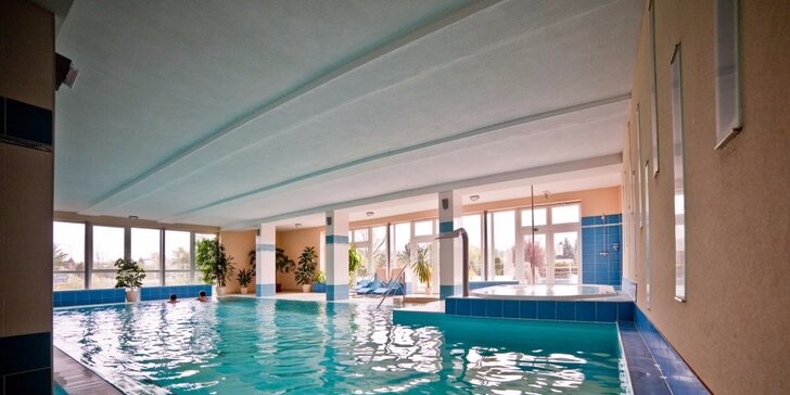 Jarný relaxačný pobyt s neobmedzeným wellness a masážou pre 2 osoby v Hoteli Prameň*** v Dudinciach