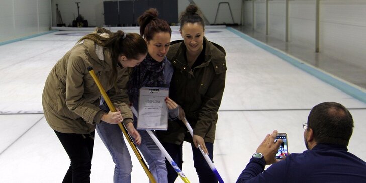Curling - tímová zábava pre 6-10 ľudí, už od 6 € na osobu!