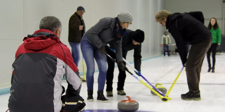 Curling - tímová zábava pre 6-10 ľudí, už od 6 € na osobu!