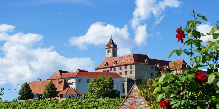 Čarodejnicke procesy na hrade Riegersburg a neobmedzená ochutnávka čokolády v továrni ZOTTER