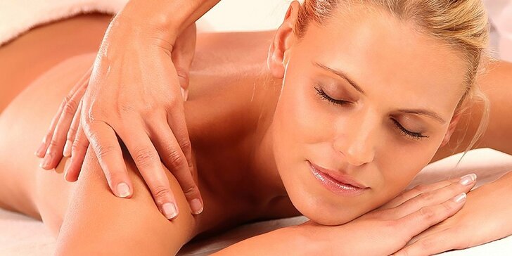 Aromaterapeutická, klasická, športová masáž alebo masáž chodidiel