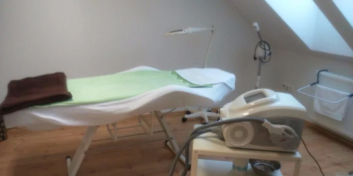 Luxusná starostlivosť o pleť so Skin Scrubberom a prístrojom IPL Alfa