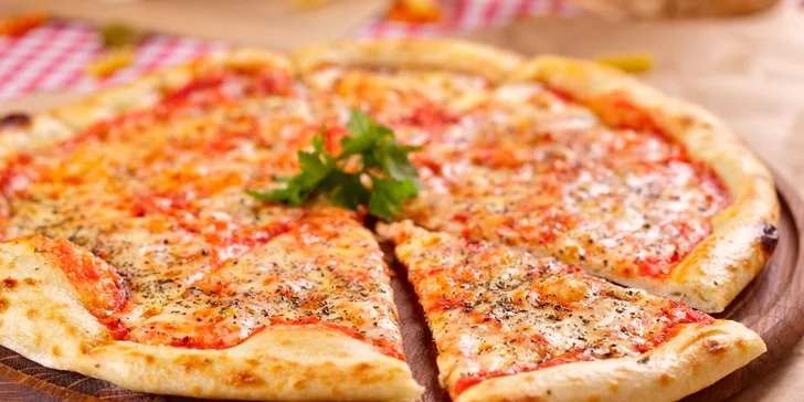Výborná PIZZA v novootvorenej Reštaurácii Marianka - na výber až z 20 druhov!